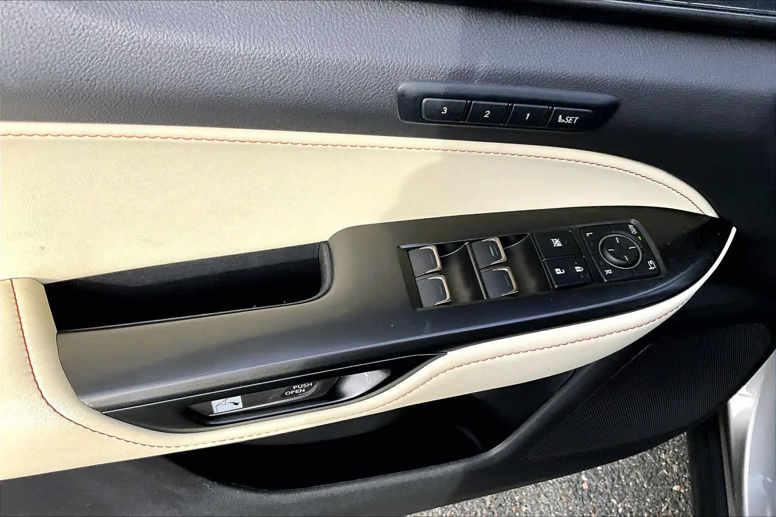 Certified Used 2024 Atomic Silver Lexus Premium image 36