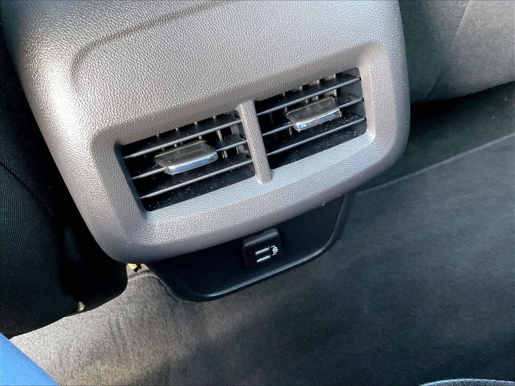 Used 2022 Blue Chevrolet LT image 27