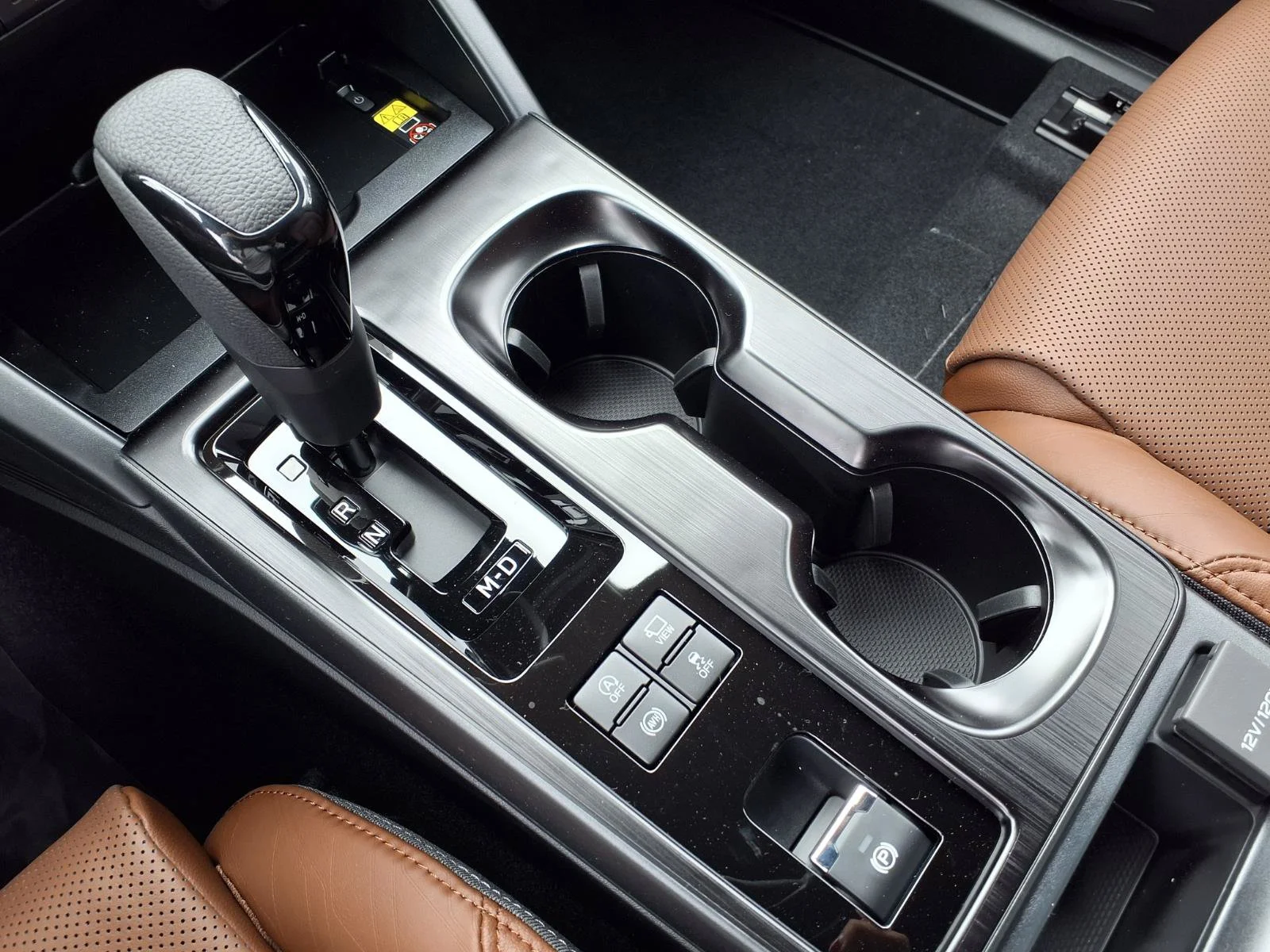 New 2026 CRYSTAL BLACK SILICA Subaru Touring XT image 5
