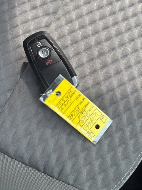 Used 2021 Gray Ford SE image 24