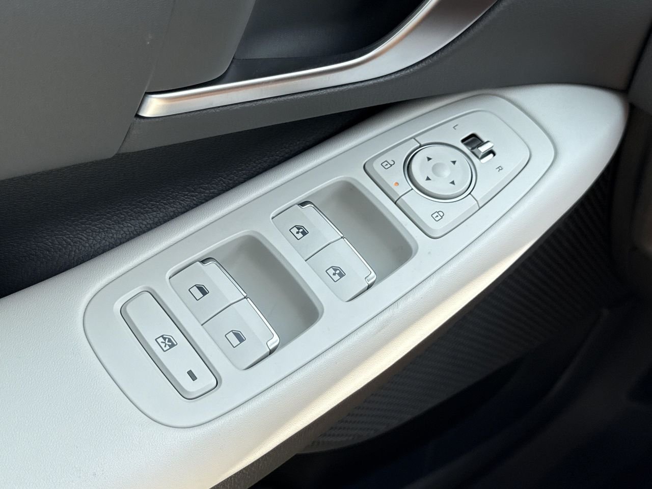 New 2026 Abyss Black Hyundai SEL Sport image 15