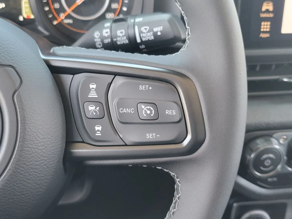 2026 Jeep Wrangler 4-Door photo 5