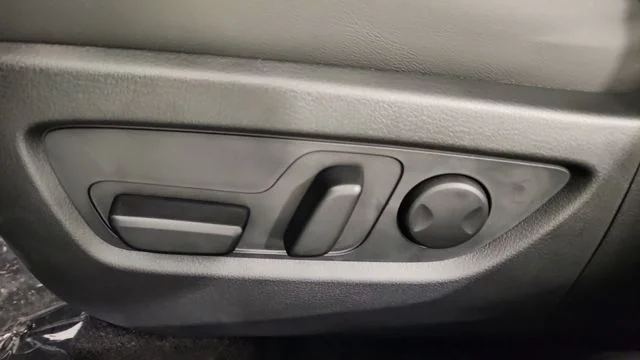 New 2026 Jet Black Mica Mazda 2.5 S Preferred AWD image 13
