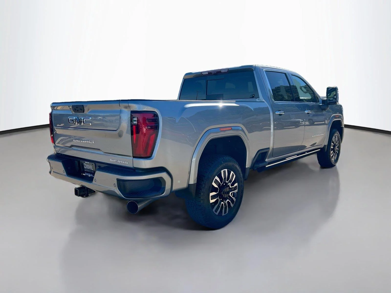 2026 GMC Sierra 3500HD Denali Ultimate - Photo 13