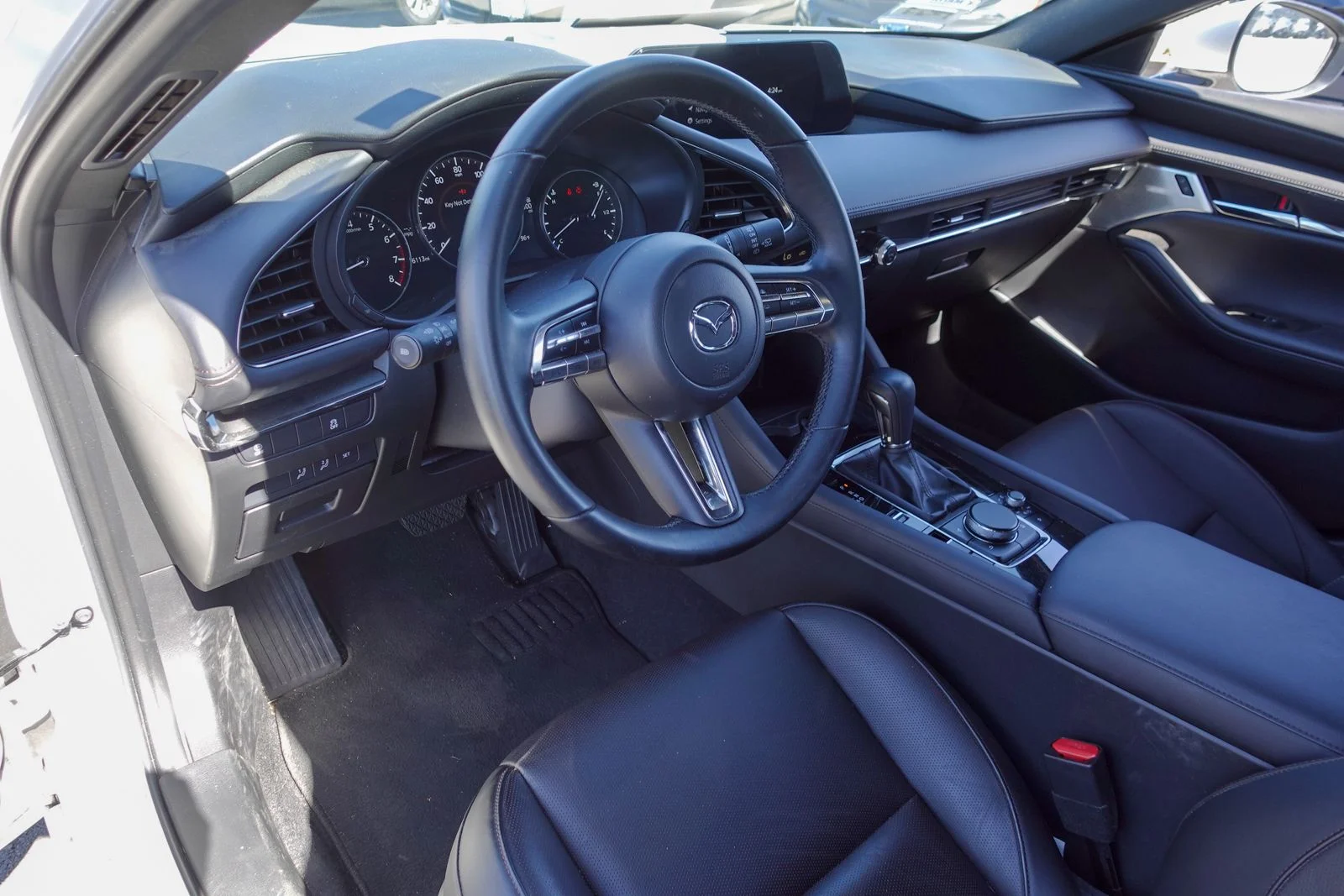 Certified Used 2023 Snowflake White Pearl Mica Mazda 2.5 S Premium Package image 11