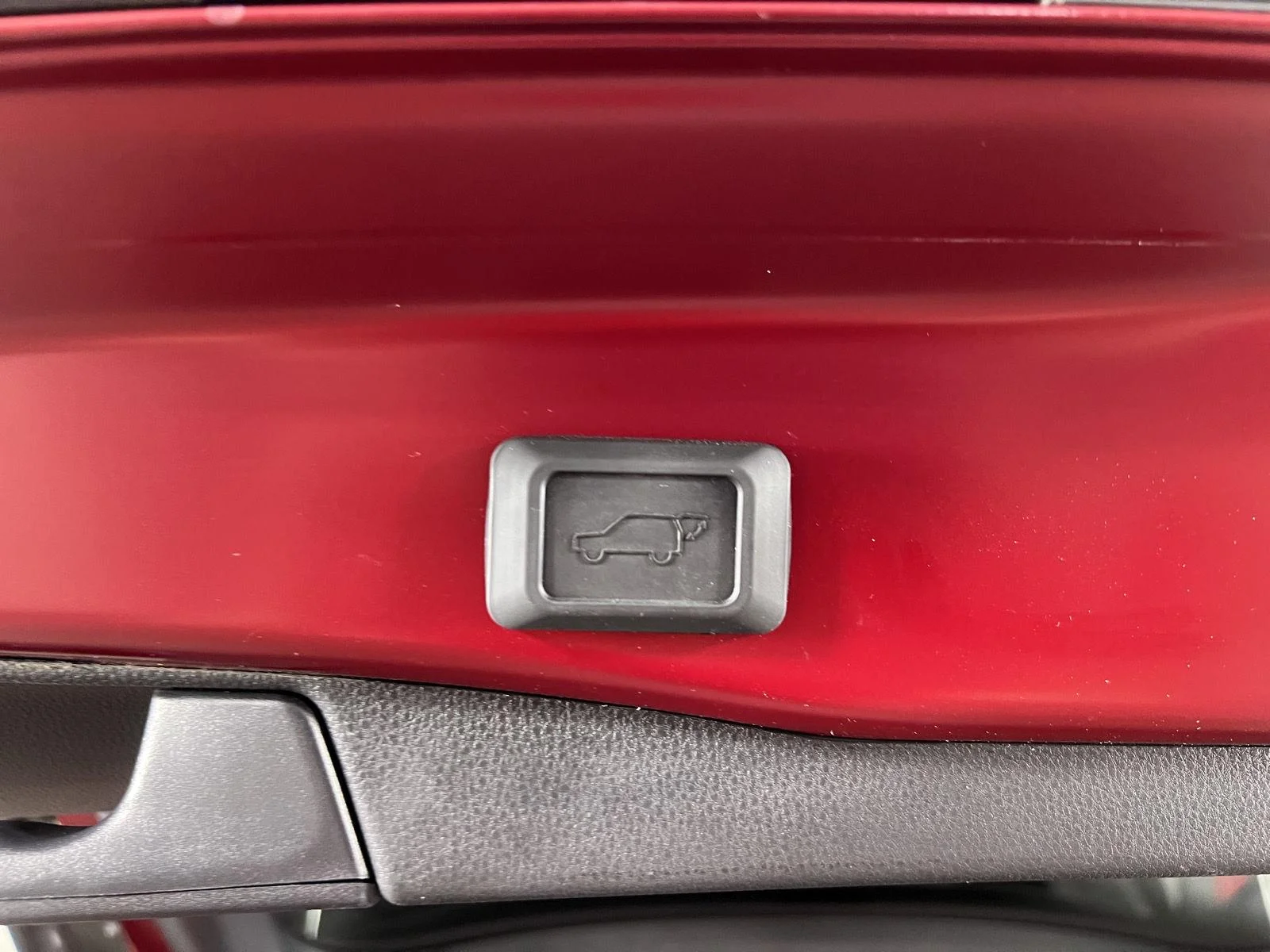 Used 2024 Ruby Flare Pearl Toyota XLE Premium image 27