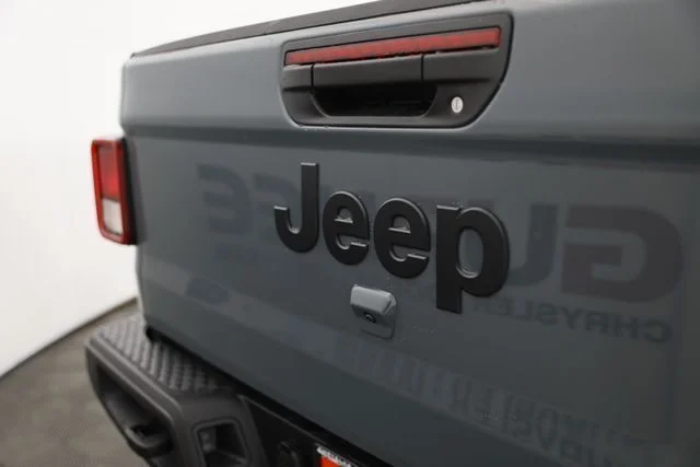 New 2026 Anvil Clear-Coat Exterior Paint Jeep Sport image 33
