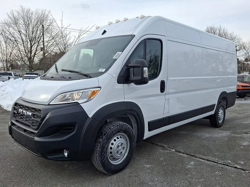 New 2026 Bright White Clear-Coat Exterior Paint RAM High Roof image 2