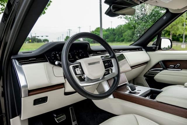 2024 Land Rover Range Rover 2