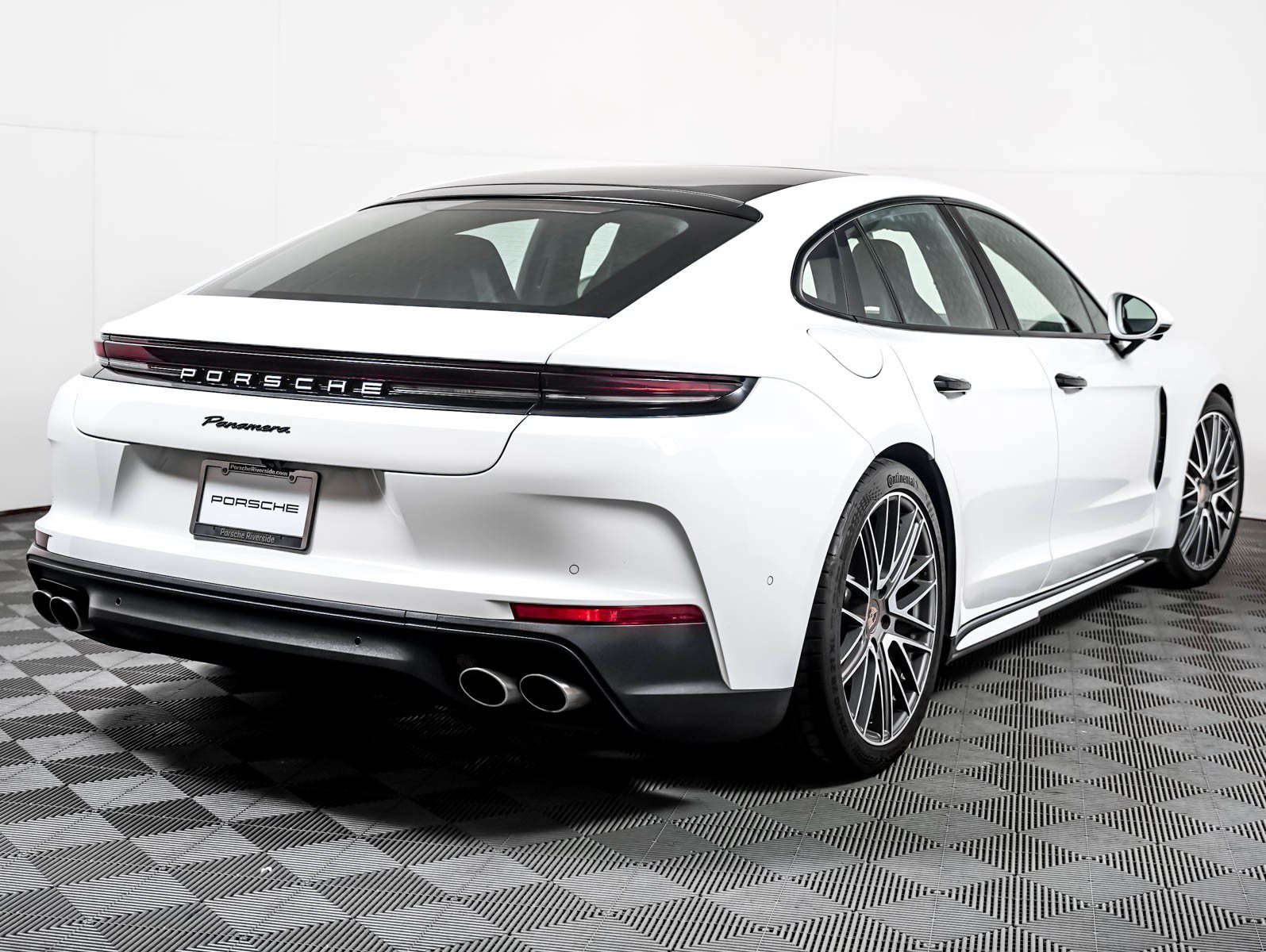 Certified Used 2024 White Porsche  image 10
