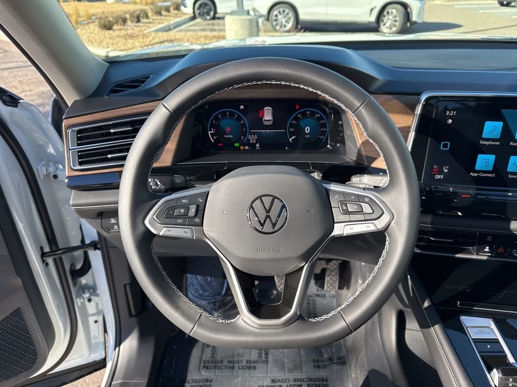 New 2026 Opal White Pearl Volkswagen 2.0T SE w/Technology image 14