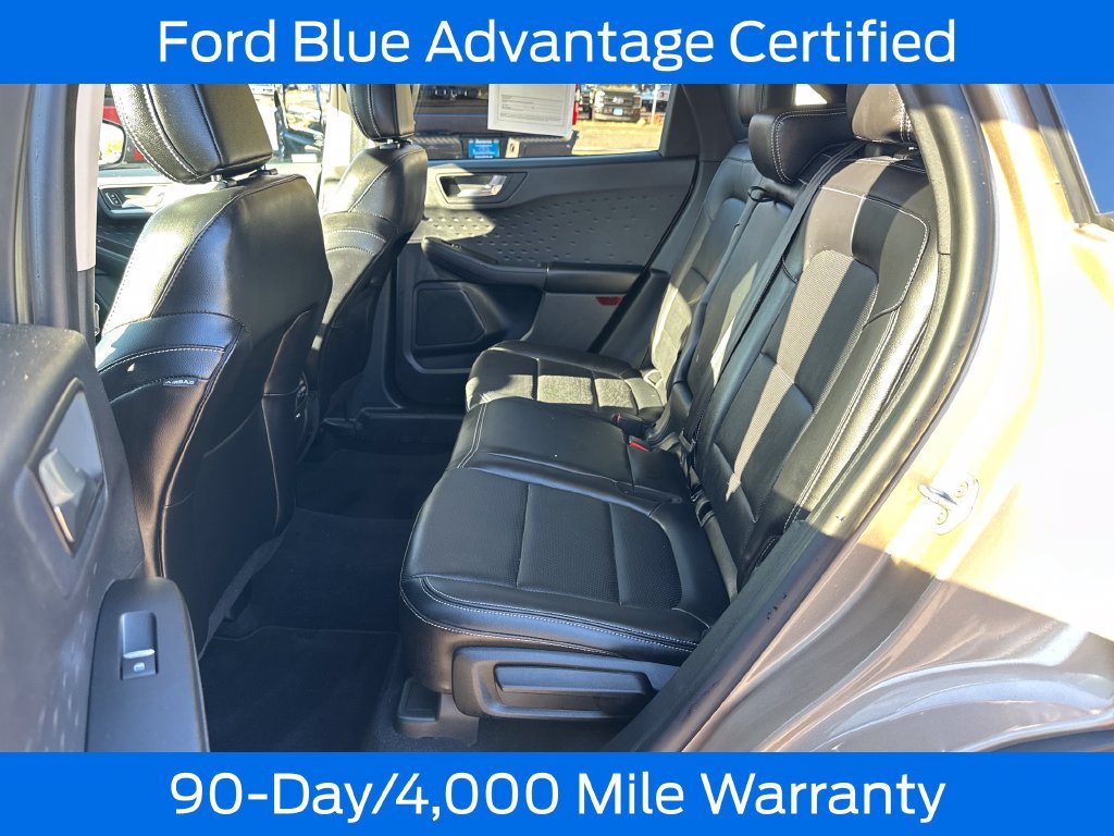 Used 2020 Gold Ford SEL image 19