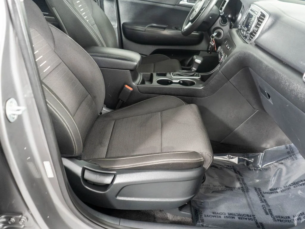 Used 2018 Silver Kia LX image 8