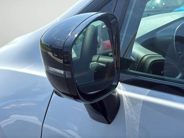 2025 Chrysler Pacifica Select - Photo 35