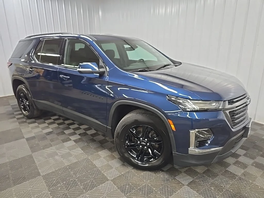 Used 2023 Blue Chevrolet LT image 7
