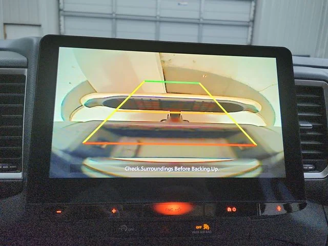 Used 2023 Green Nissan SV image 28