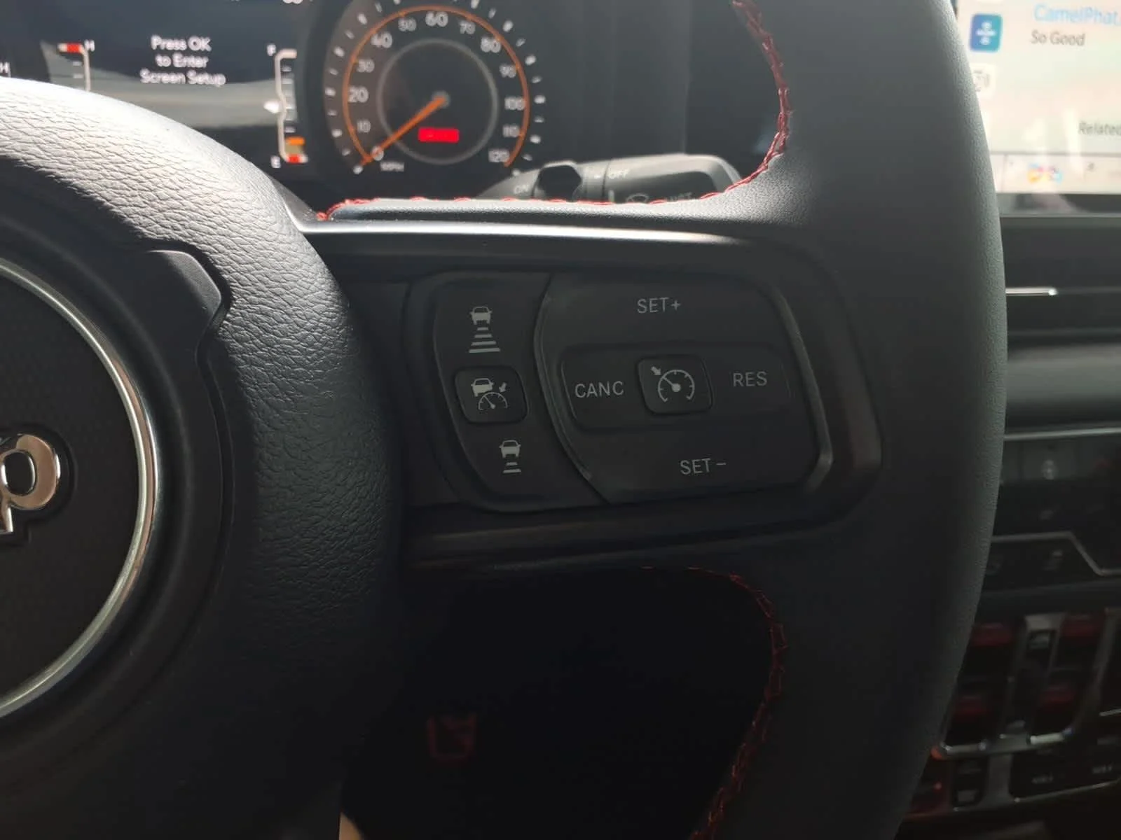 Used 2024 Bright White Clearcoat Jeep Rubicon X image 28