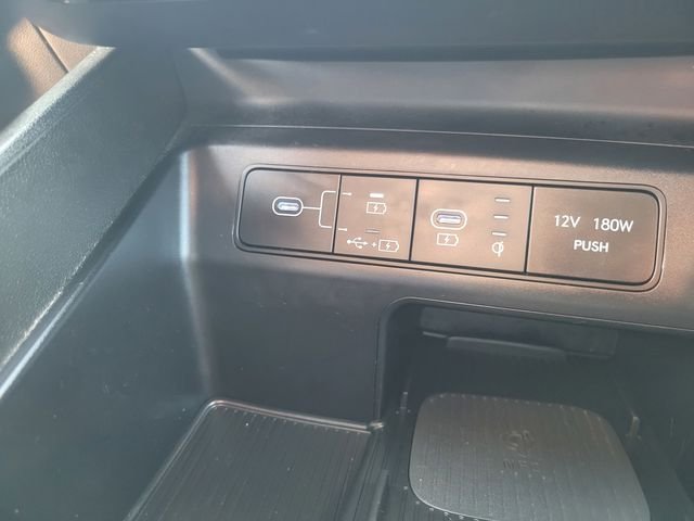 Used 2025 Red Hyundai SEL image 25