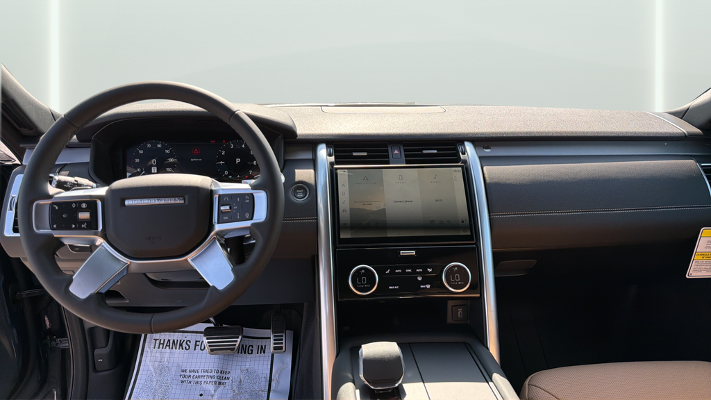 New 2026 Varesine Blue Land Rover Dynamic SE image 19