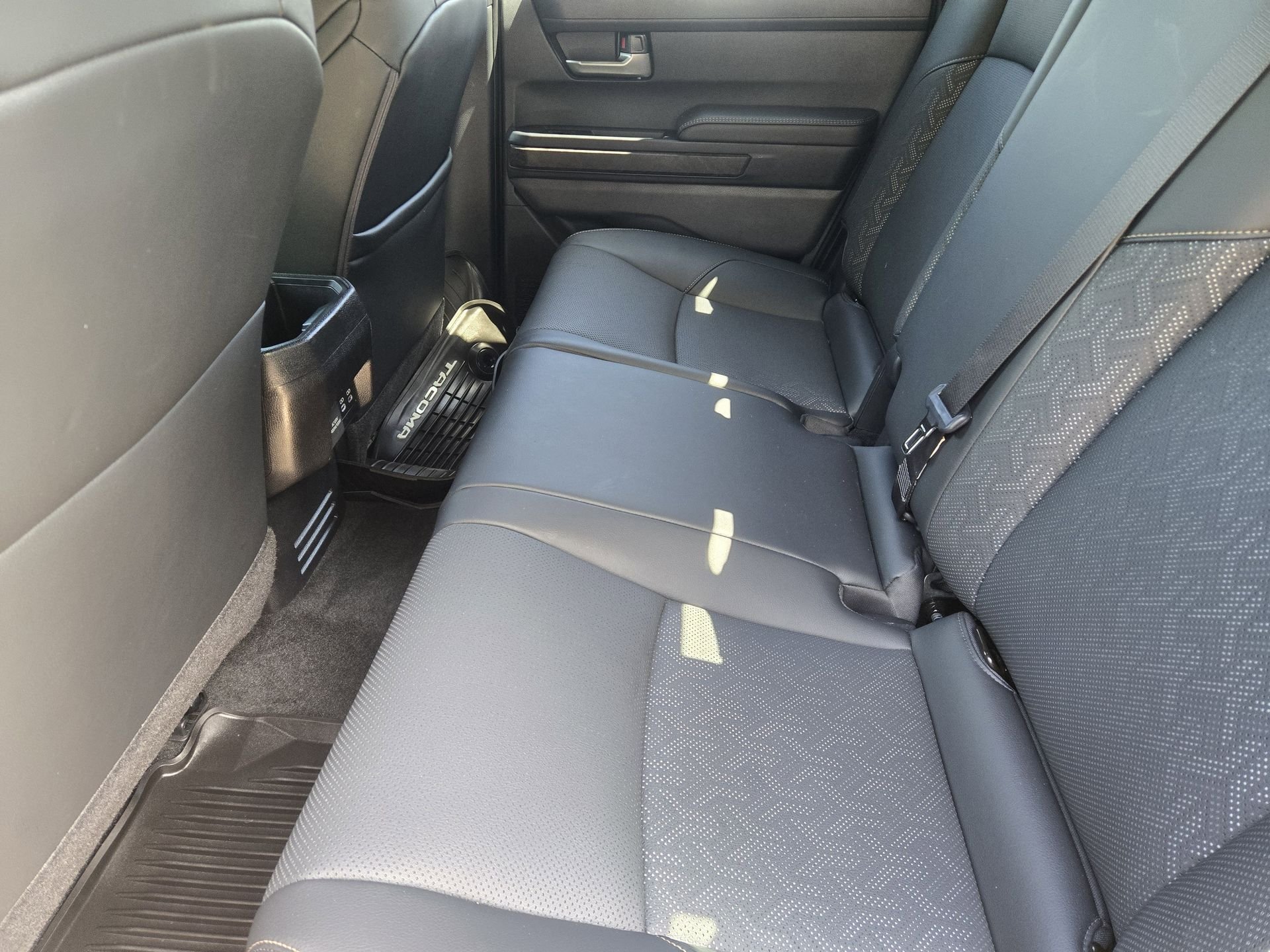 Used 2025 Underground Toyota Limited image 27