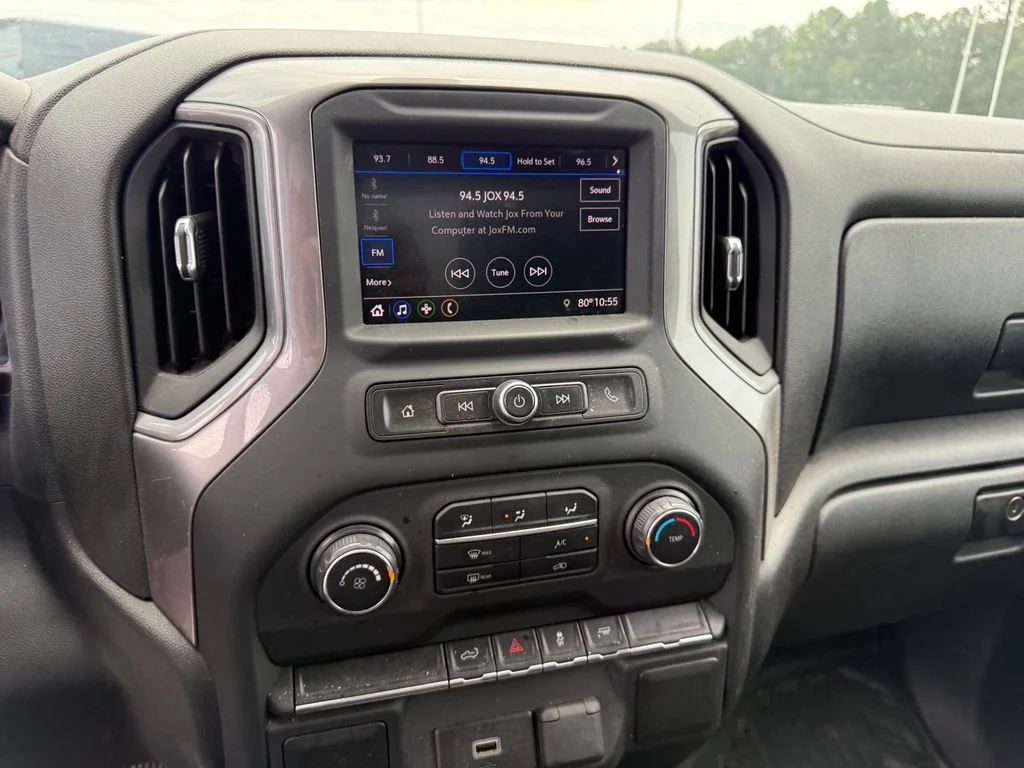 Used 2020 White Chevrolet WT image 9