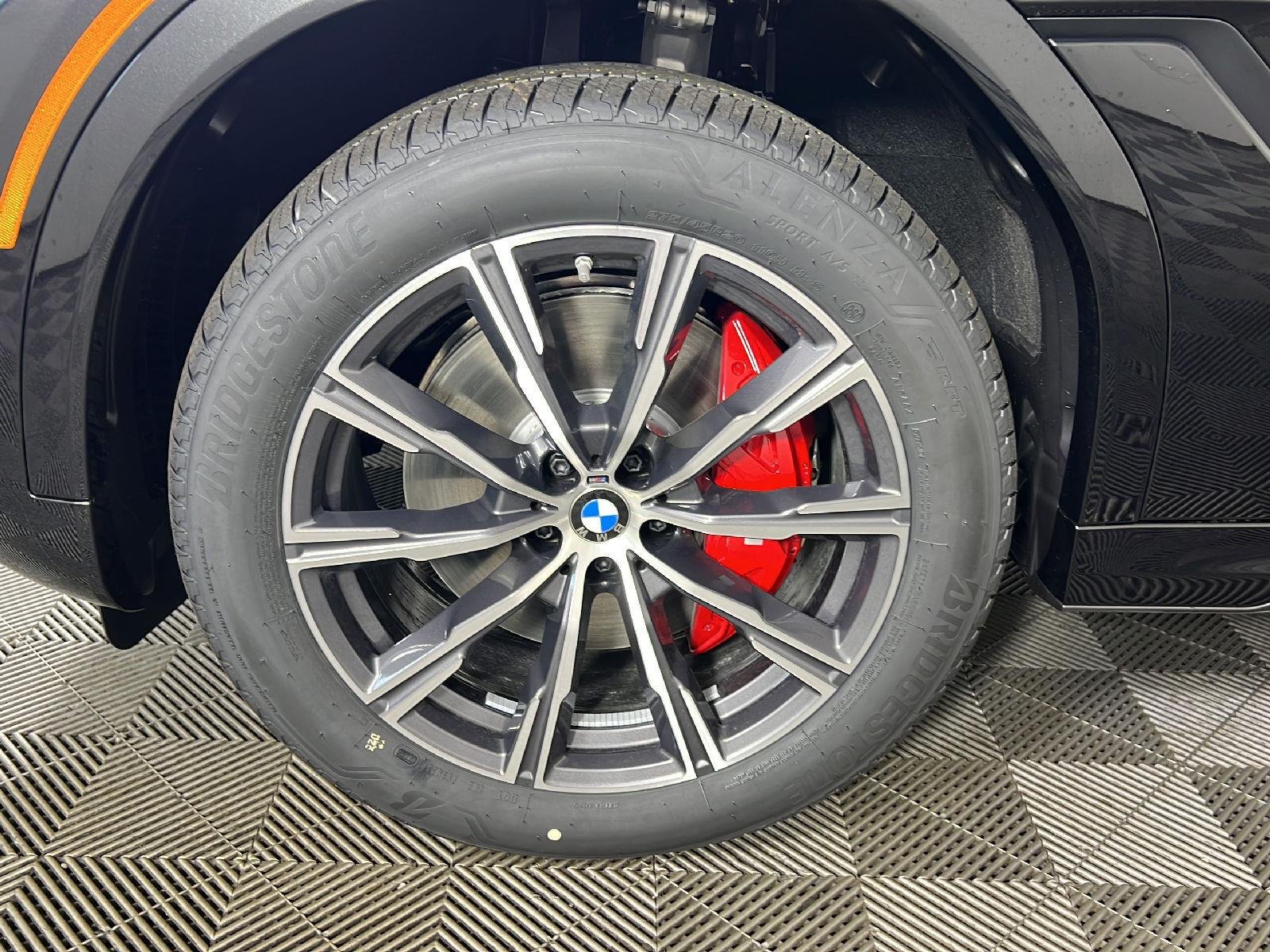 New 2027 Black Sapphire Metallic BMW xDrive40i image 19
