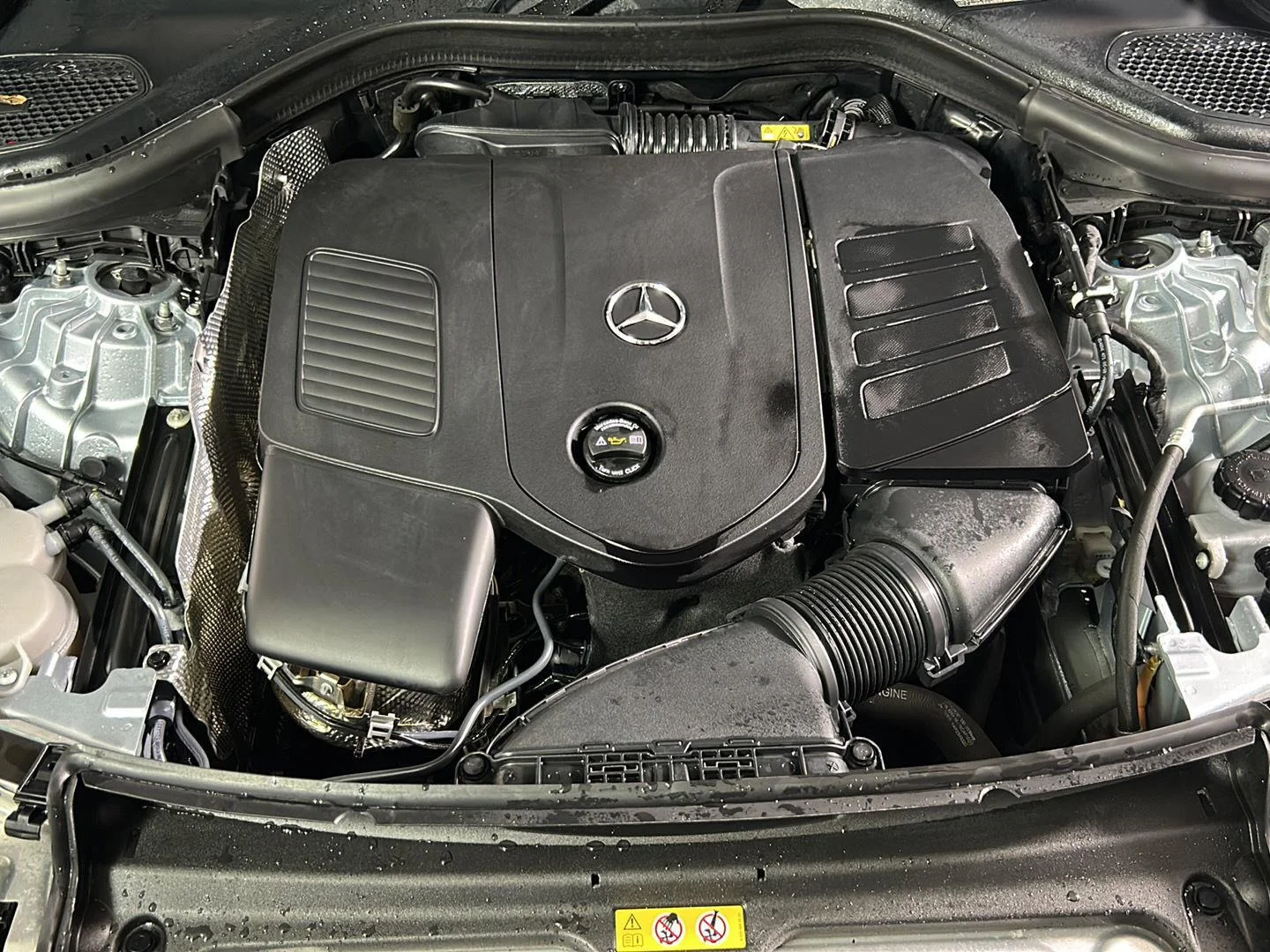 Used 2023 Cirrus Silver Metallic Mercedes-Benz GLC 300 image 14
