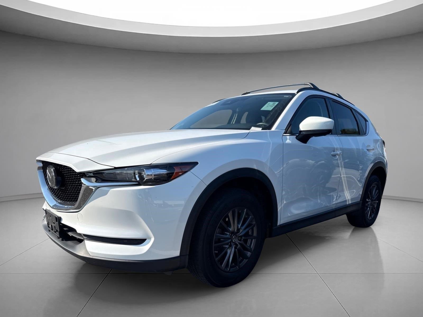 Used 2020 Snowflake White Pearl Mica Mazda Touring image 2