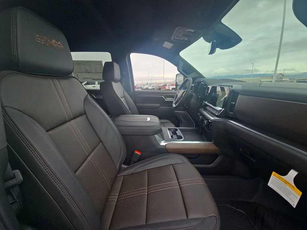2026 Chevrolet Silverado 3500 HD High Country - Photo 11