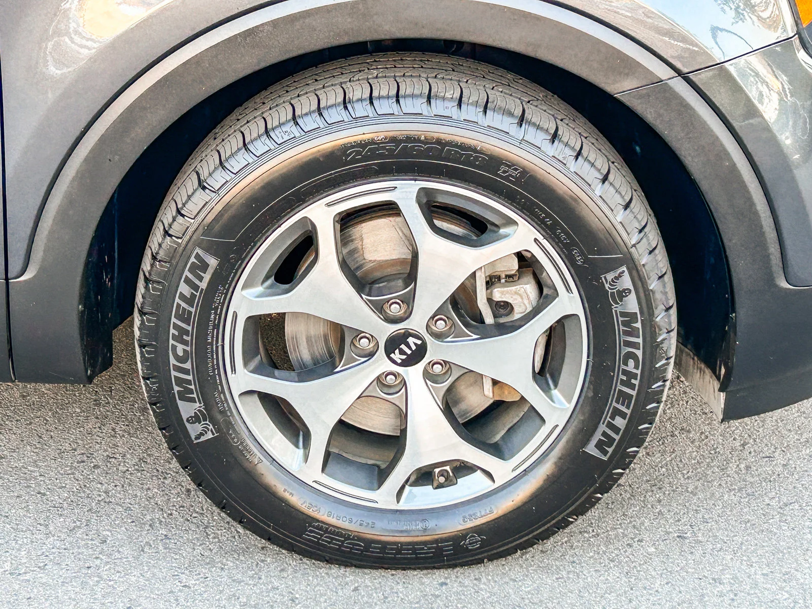 Used 2020 Gravity Grey Kia EX image 14