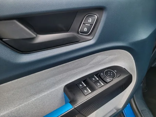 New 2026 Blue Ford XLT image 17