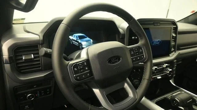 New 2026 Blue Ford XLT image 15