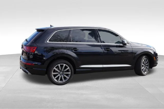 Certified Used 2018 Black Audi 3.0T Prestige image 4