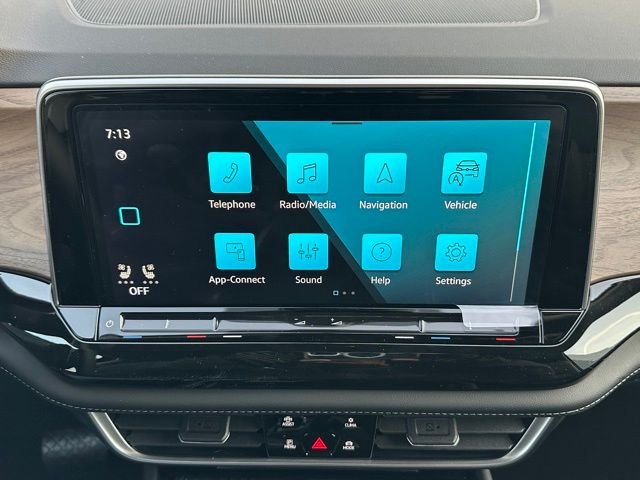 New 2026 Deep Black Pearl Volkswagen 2.0T SE w/Technology image 37