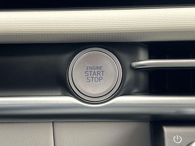 New 2026 Silver Hyundai SE FWD image 21