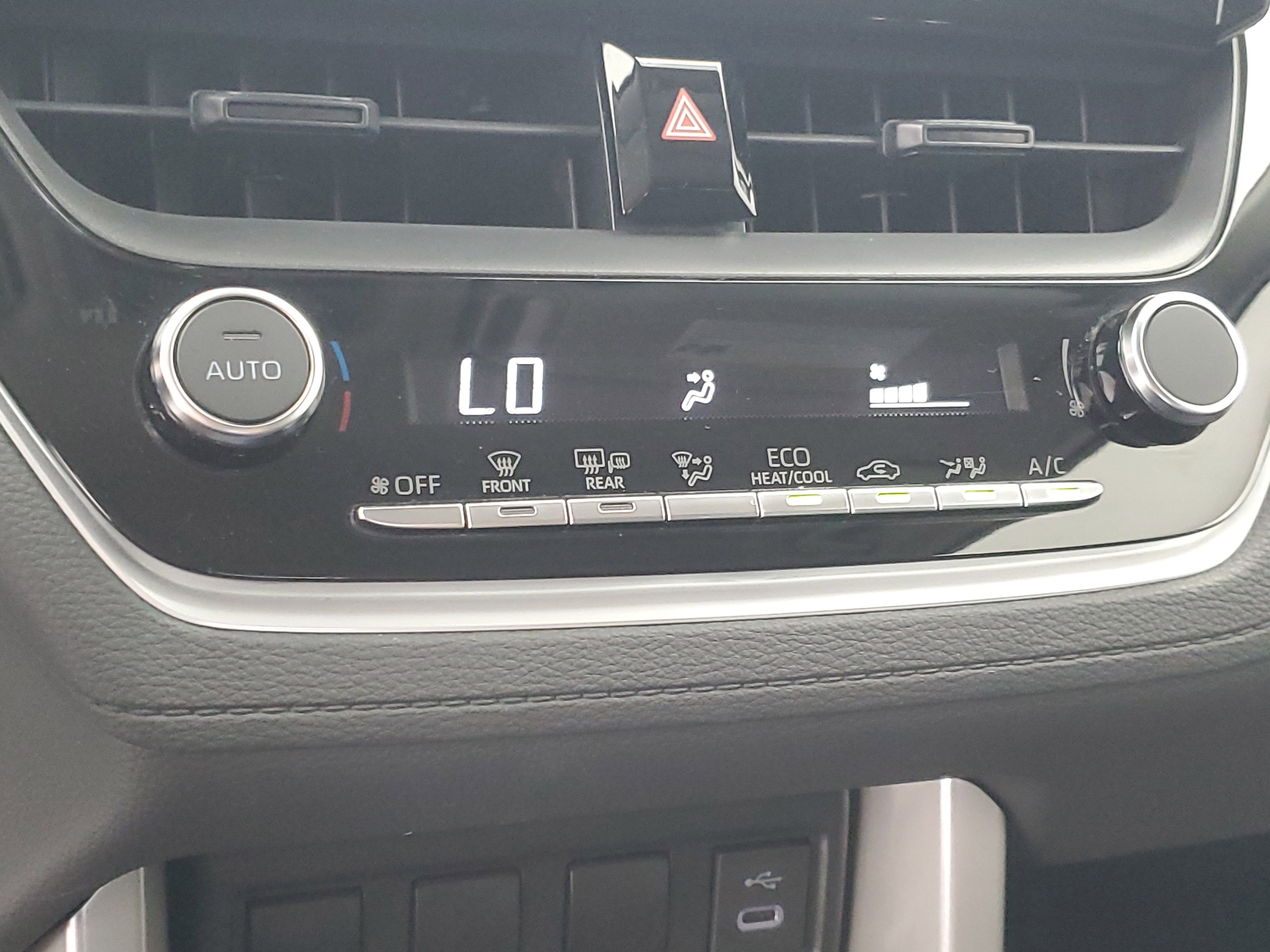 Used 2024 Wind Chill Pearl Toyota LE image 29