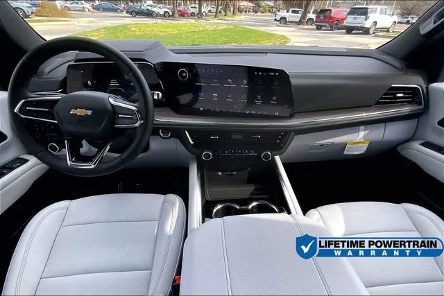2025 Chevrolet Suburban Premier - Photo 6
