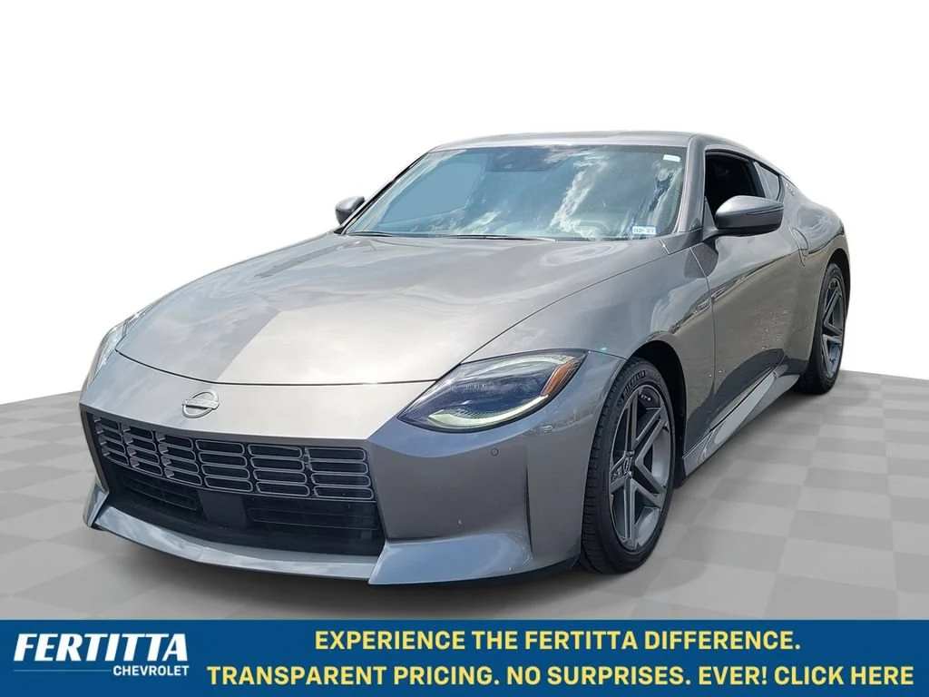 Used 2025 Gray Nissan Sport Manual Transmission image 1