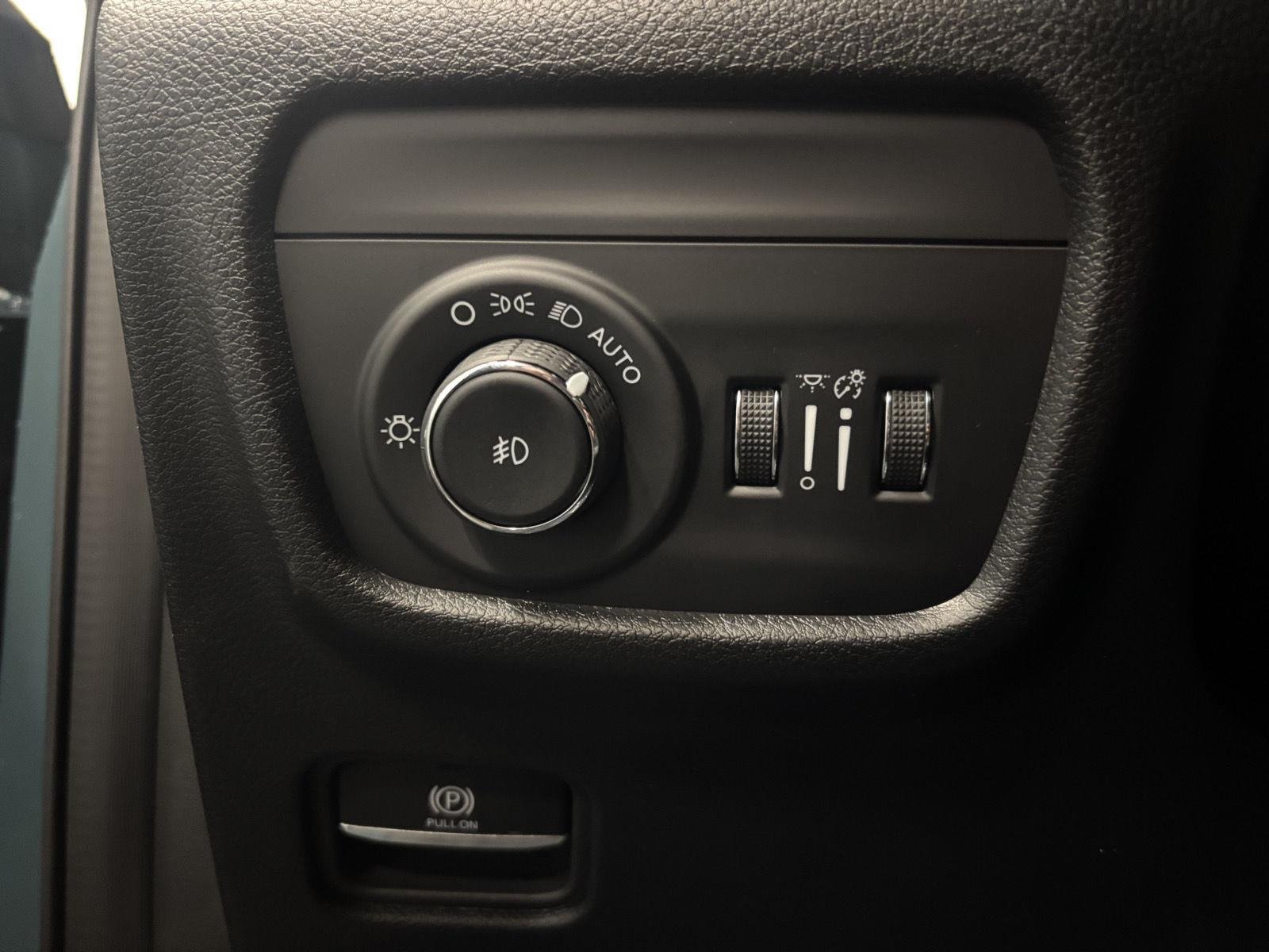 New 2026 Steel Blue Exterior Paint Jeep Limited image 11