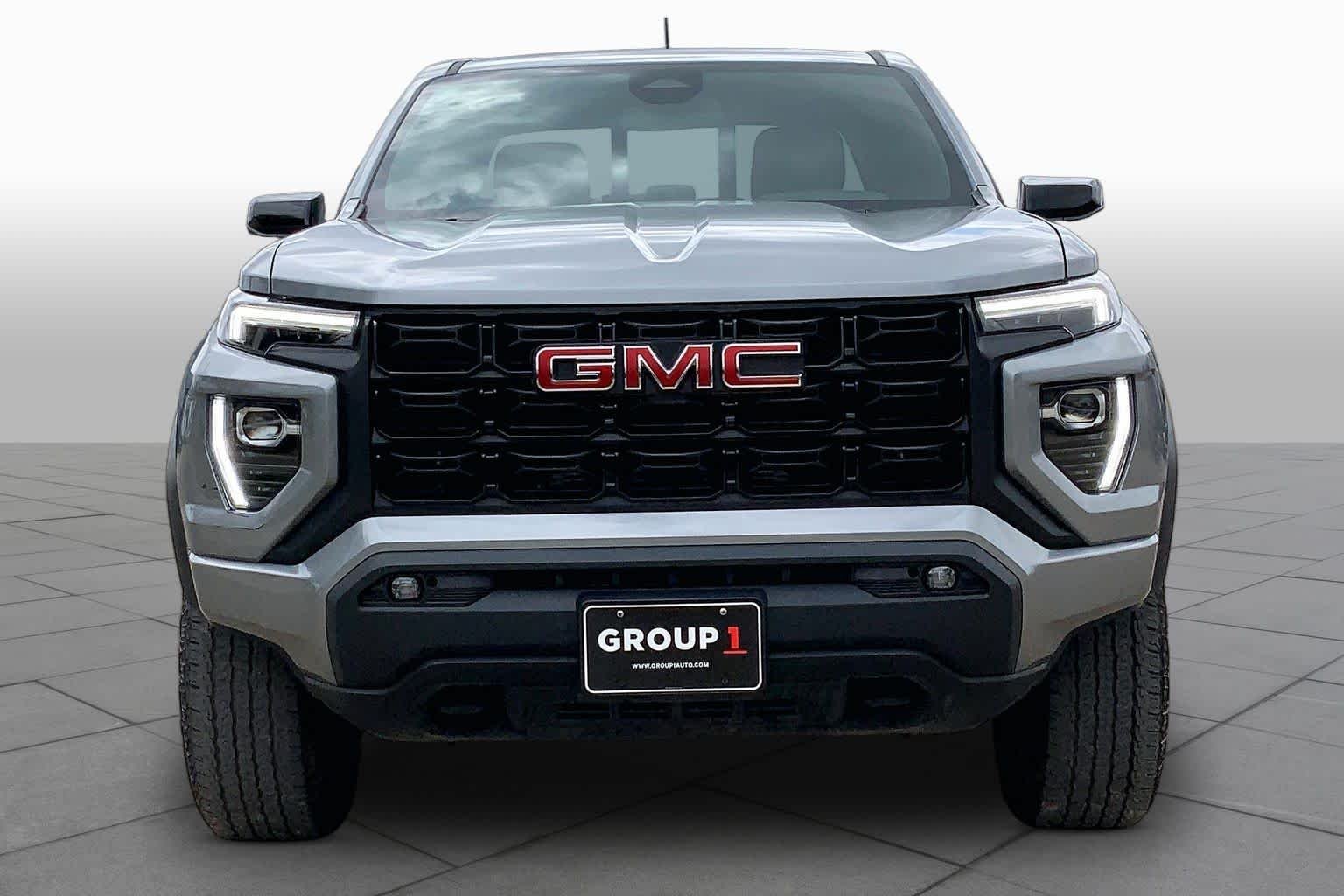 Pre-Owned 2025 GMC Canyon 4WD Elevation