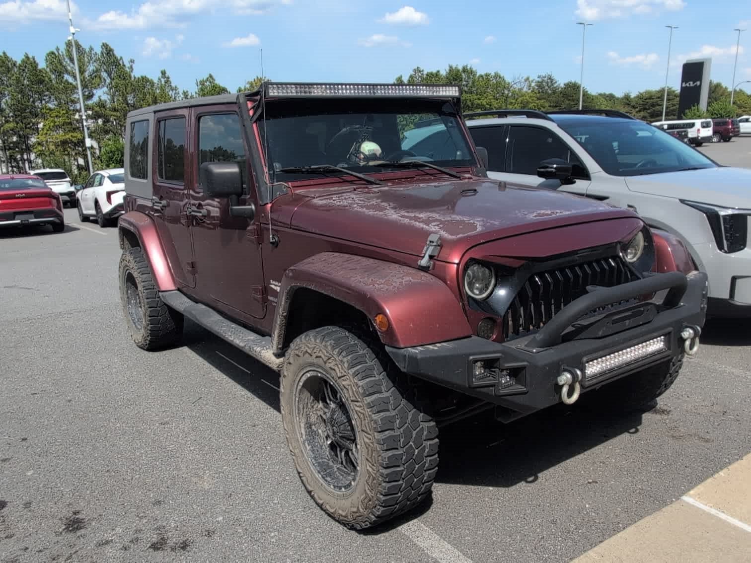 Used 2007 Red Rock Crystal Pearl Jeep Unlimited Sahara image 3