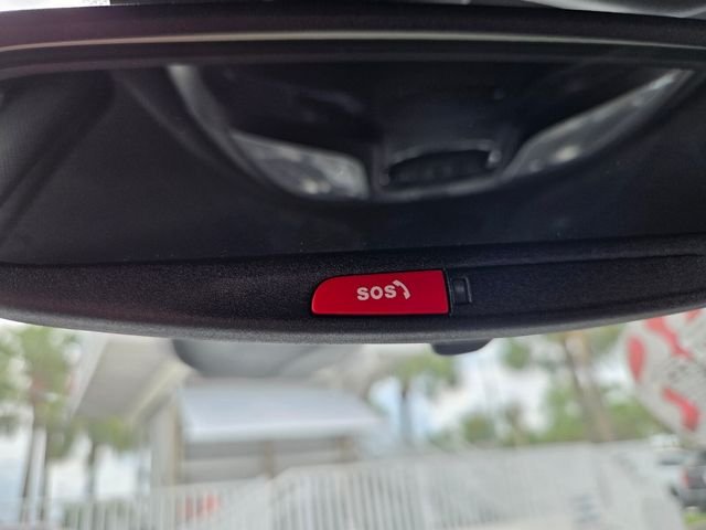 Certified Used 2025 White Jeep Latitude image 31