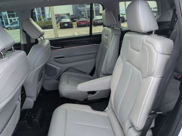 Certified Used 2023 Bright White Clearcoat Jeep Overland image 14