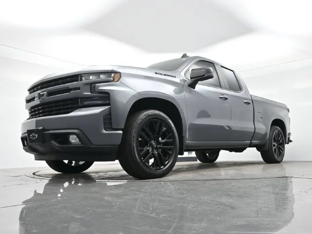 Used 2020 SATIN STEEL METALLIC Chevrolet RST image 24