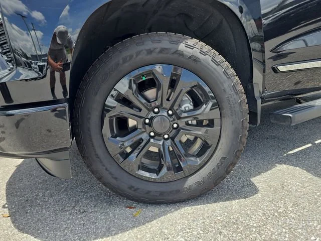 Certified Used 2025 Black Chevrolet High Country image 31