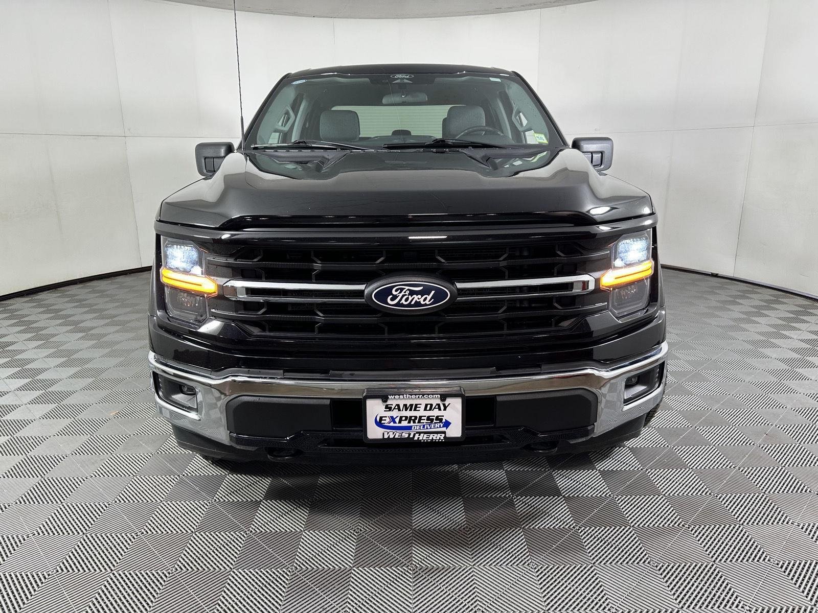 Used 2025 Agate Black Ford XLT image 11