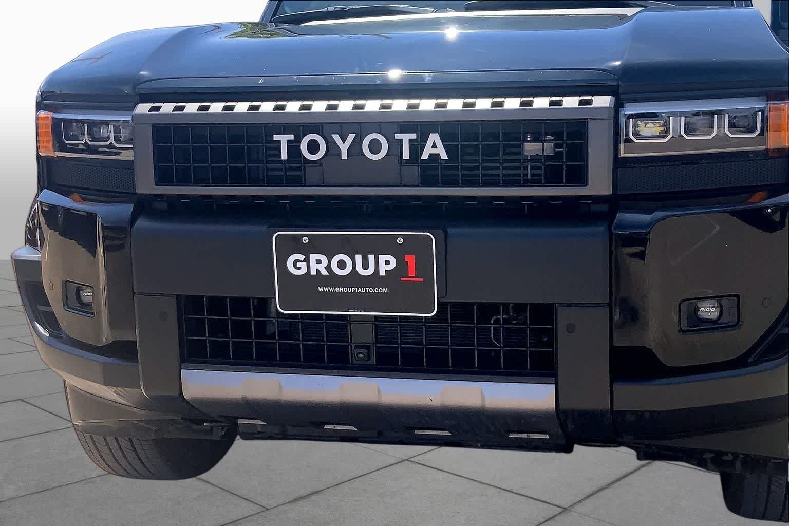 Used 2025 Black Toyota  image 29