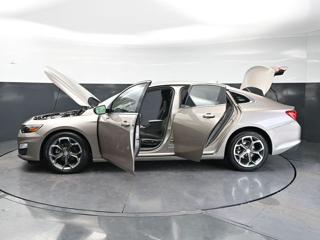 Used 2024 Mineral Gray Metallic Chevrolet LT image 37