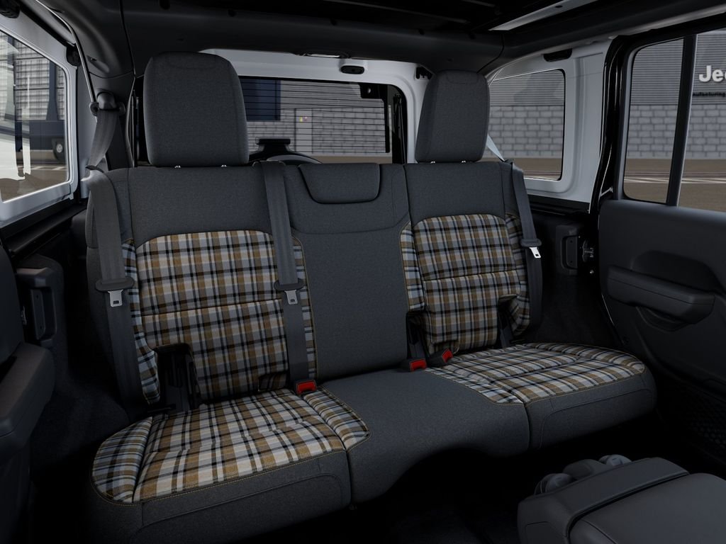 New 2026 Black Clear-Coat Exterior Paint Jeep 85th Anniversary Edition image 15