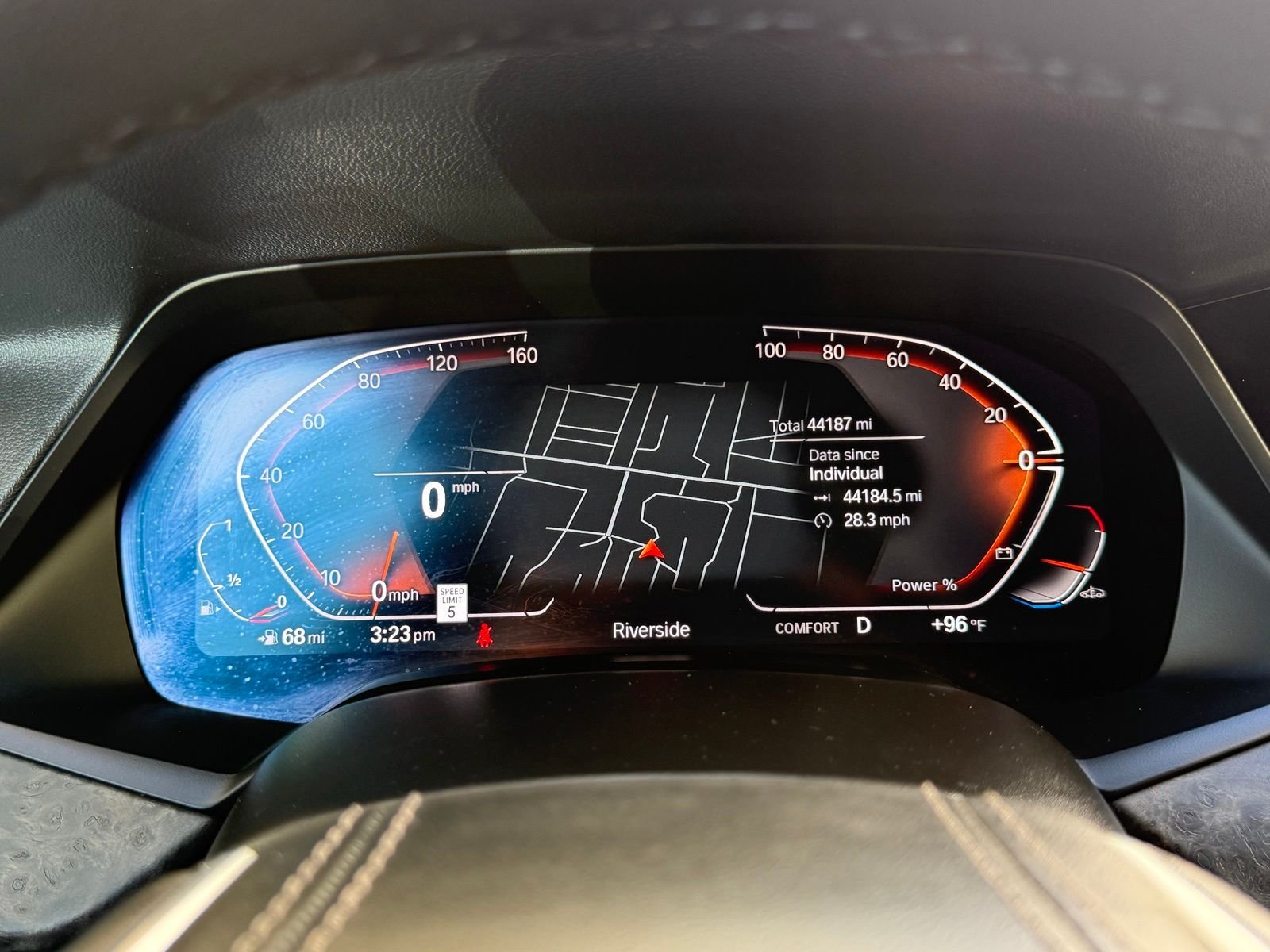 Certified Used 2023 Mineral White Metallic BMW xDrive40i image 28